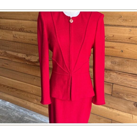 St. John Collection Textured Knit Jacket and Skirt Set.  *note - Picture 2 of 13